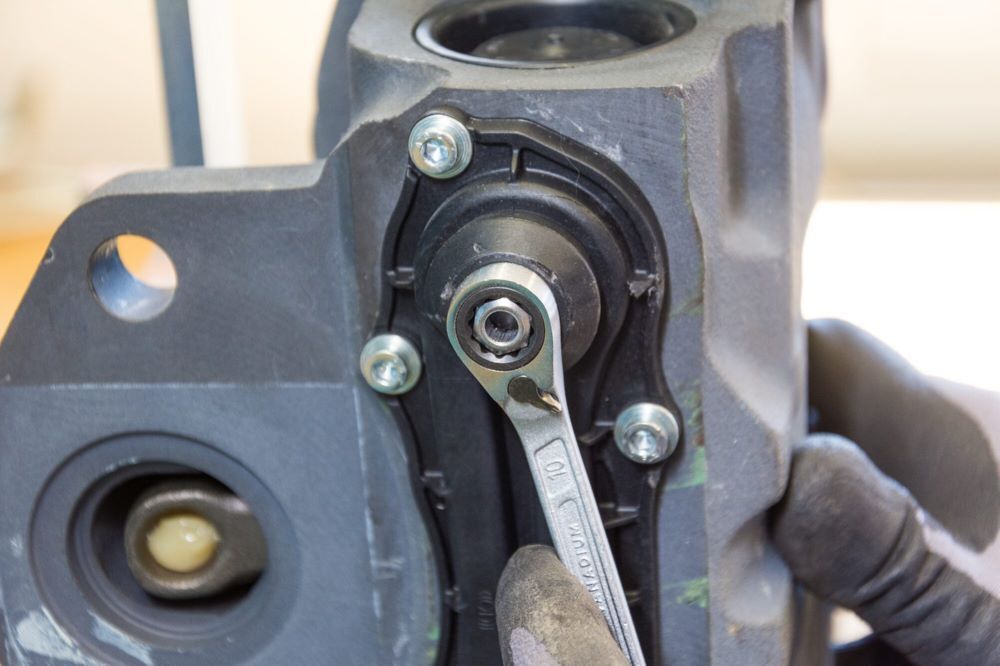 Produktbild KFZ Bremssattel Rücksteller Knorr Bremse 4971-11 mit 12 mm Außen Sechskant bild 3