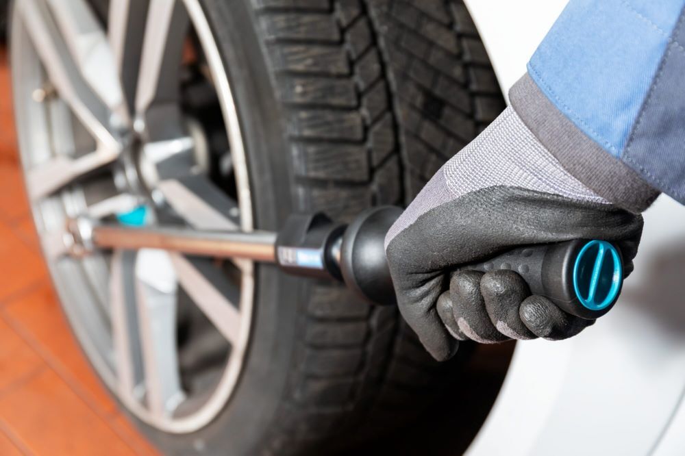 Hazet Drehmomentschlüssel mit DAkkS Kalibrierschein 5123-2CLTCAL Länge 660 mm Produktbild Hazet Drehmomentschlüssel mit DAkkS Kalibrierschein 5123-2CLTCAL Länge 660 mm bild 7