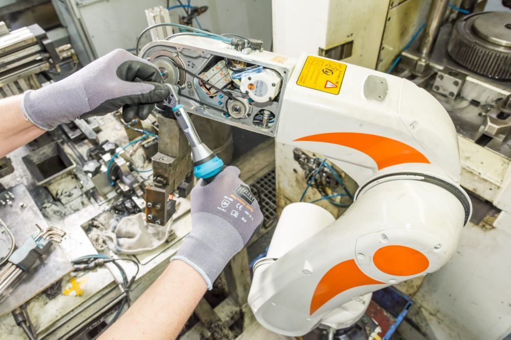 Hazet Drehmomentschlüssel mit DAkkS Kalibrierschein 5107-3CTCAL Vierkant Länge 234 mm Produktbild Hazet Drehmomentschlüssel mit DAkkS Kalibrierschein 5107-3CTCAL Vierkant Länge 234 mm bild 3