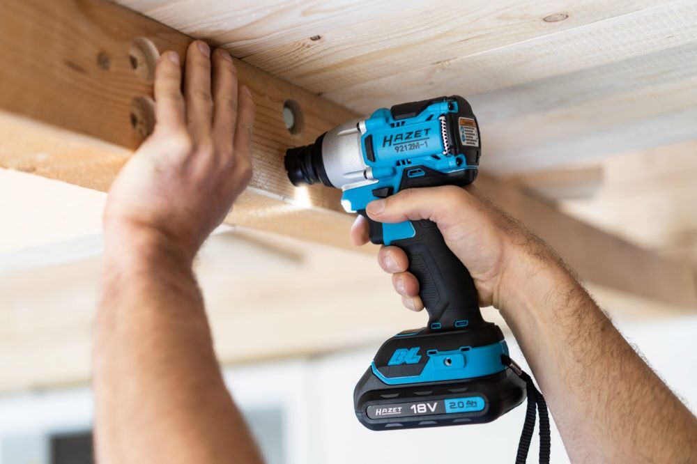 Hazet Mini Akku Schlagschrauber Satz 18 Volt 9212M-1/4 Vierkant 270Nm Produktbild Hazet Mini Akku Schlagschrauber Satz 18 Volt 9212M-1/4 Vierkant 270Nm bild 3