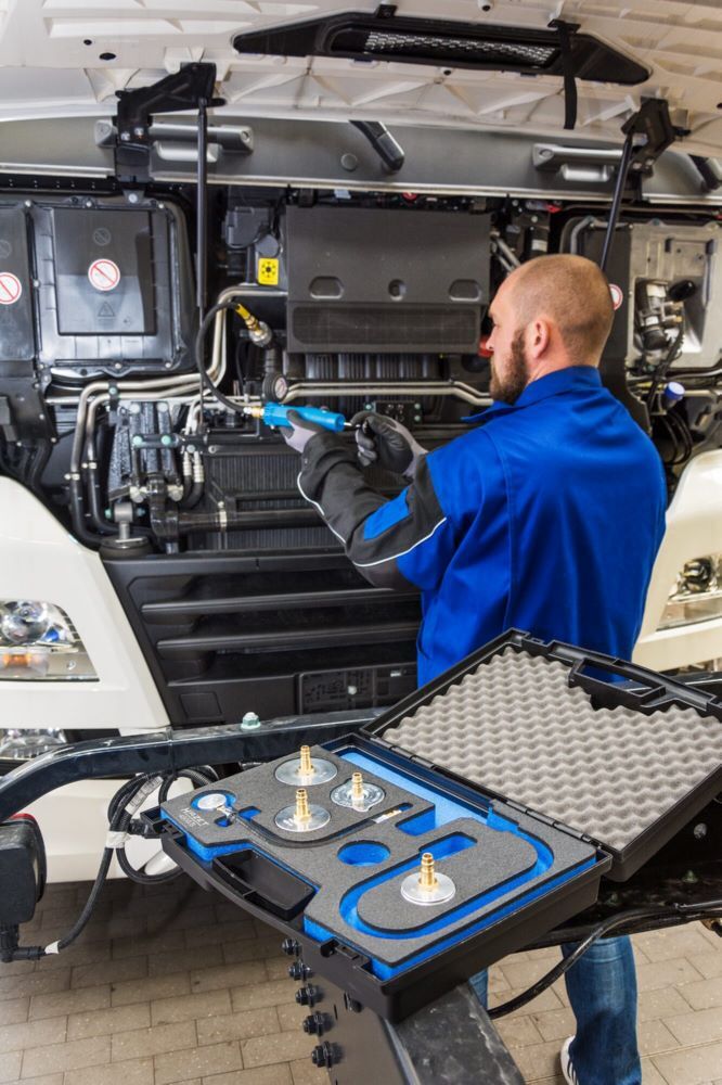 Hazet Nkw Kühleradapter Koffer 4800/8 mit 8 Teilen Produktbild Hazet Nkw Kühleradapter Koffer 4800/8 mit 8 Teilen bild 2