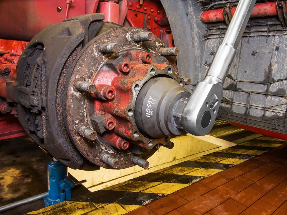 Hazet Nkw Zapfenschlüssel Satz für Hinterachse MAN 4937-111/2 1 Zoll Vierkant Produktbild Hazet Nkw Zapfenschlüssel Satz für Hinterachse MAN 4937-111/2 1 Zoll Vierkant bild 3