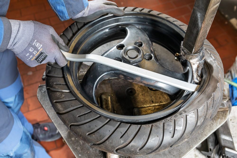 Produktbild Reifen und Montagehebel 653 Länge 456 mm bild 3