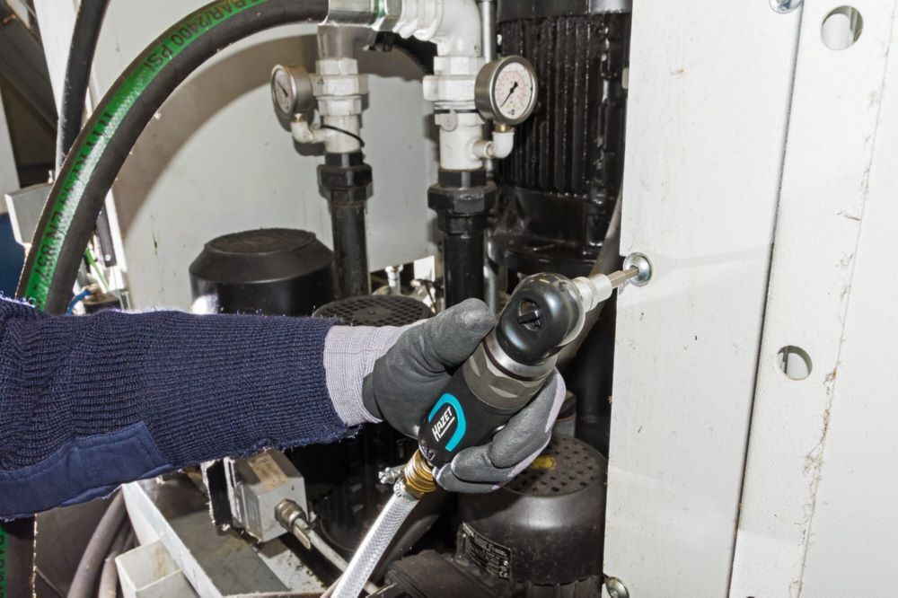 Hazet Schlag Ratschenschrauber 9021SR-1 mit 3/8 Zoll Vierkant 158 mm Produktbild Hazet Schlag Ratschenschrauber 9021SR-1 mit 3/8 Zoll Vierkant 158 mm bild 2