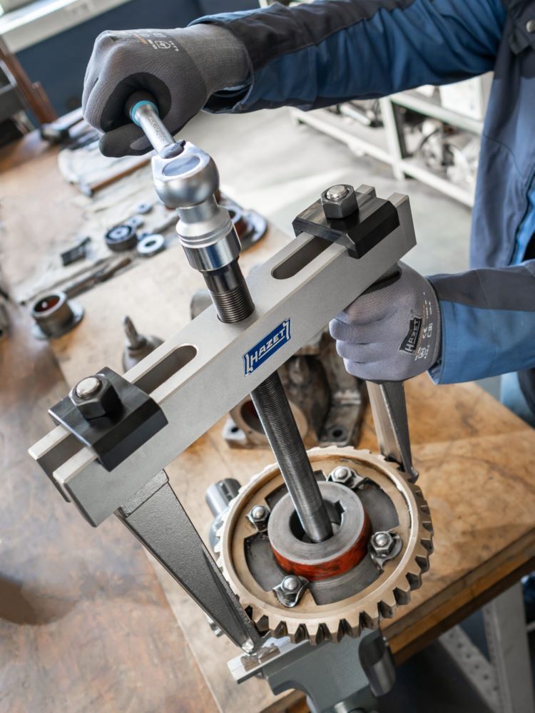 Hazet Schnellspann Abzieher 2 armig 1750-34 Spannbreite 354 mm Produktbild Hazet Schnellspann Abzieher 2 armig 1750-34 Spannbreite 354 mm bild 5