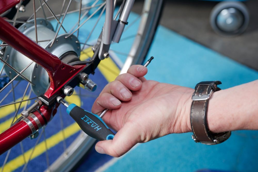 Produktbild Hazet Schraubendreher mit T-Griff 829KK-8 Innen Sechskant Profil SW 8 mm bild 2