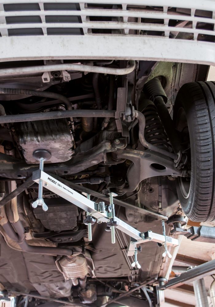 Hazet Universal Motorstütze 220-1 für KFZ 620 bis 900 mm Produktbild Hazet Universal Motorstütze 220-1 für KFZ 620 bis 900 mm bild 3