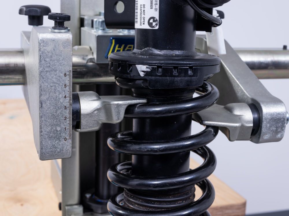 Hazet Universal Spannplatte für Stoßdämpferbeine verstellbar 4903-3 Produktbild Hazet Universal Spannplatte für Stoßdämpferbeine verstellbar 4903-3 bild 2