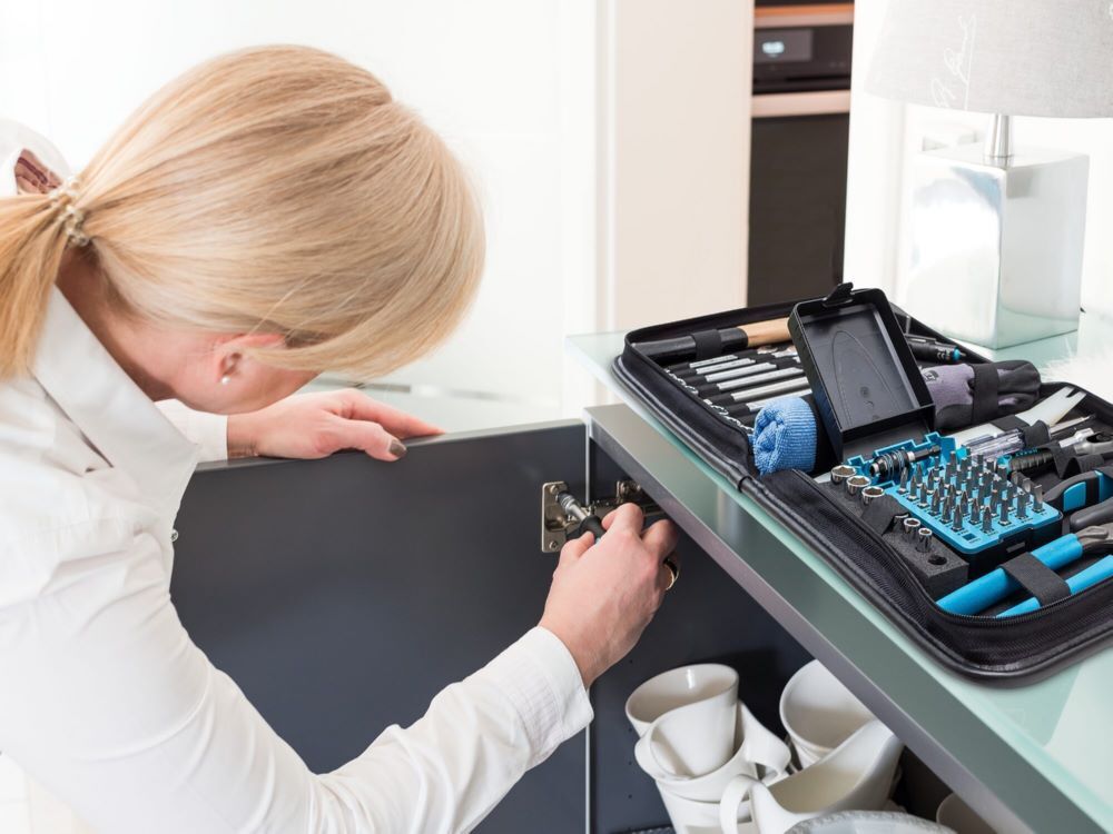 Hazet Werkzeug Ledertasche mit Sortiment 1520/64 mit Tractionsprofilen 1/4 Zoll Produktbild Hazet Werkzeug Ledertasche mit Sortiment 1520/64 mit Tractionsprofilen 1/4 Zoll bild 2