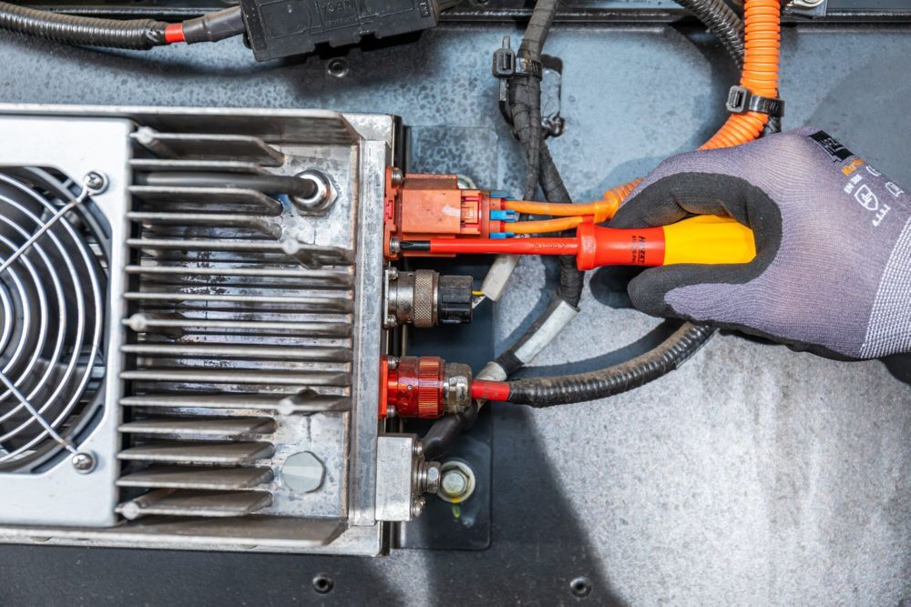 Hazet Werkzeug Satz schutzisoliert 150/39 1/2 Zoll Vierkant Außen Sechskant Produktbild Hazet Werkzeug Satz schutzisoliert 150/39 1/2 Zoll Vierkant Außen Sechskant bild 4