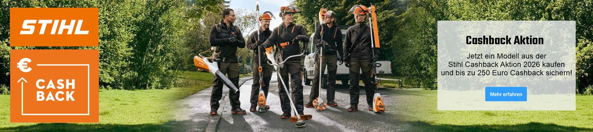 Eine Gruppe Handwerker mit Stihl Motorgeräten auf einer Straße stehend