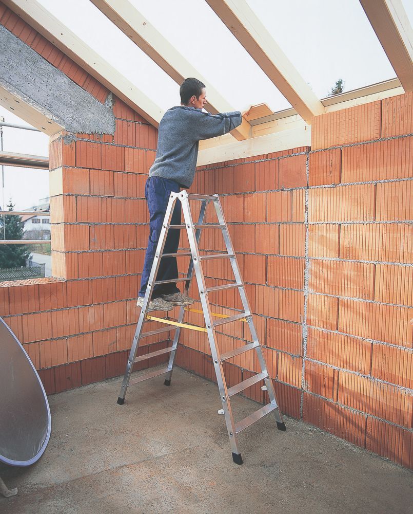 ZARGES Stufen-Stehleiter Z 300 gebördelt 2 x 4 Stufen Produktbild ZARGES Stufen-Stehleiter Z 300 gebördelt 2 x 4 Stufen