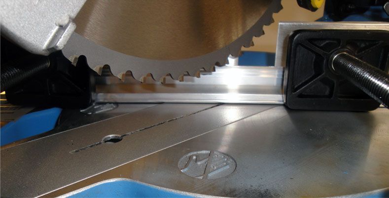 Kapp- und Gehrungssäge Jepson Metall Dry miter cutter 9410ND Kapp- und Gehrungssäge Jepson Metall Dry miter cutter 9410ND