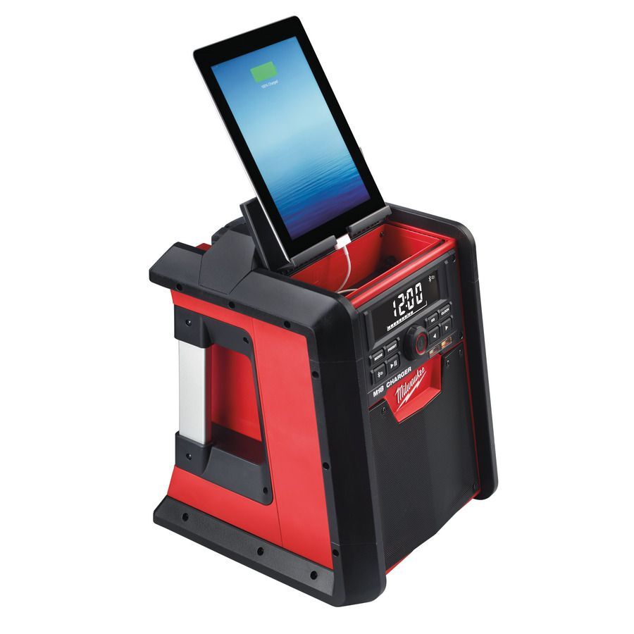 Milwaukee Netz-/Akku Radio mit Ladefunktion M18 RC/0 Milwaukee Netz-/Akku Radio mit Ladefunktion M18 RC/0