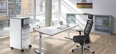Betriebsausstattung Büro und Verwaltung