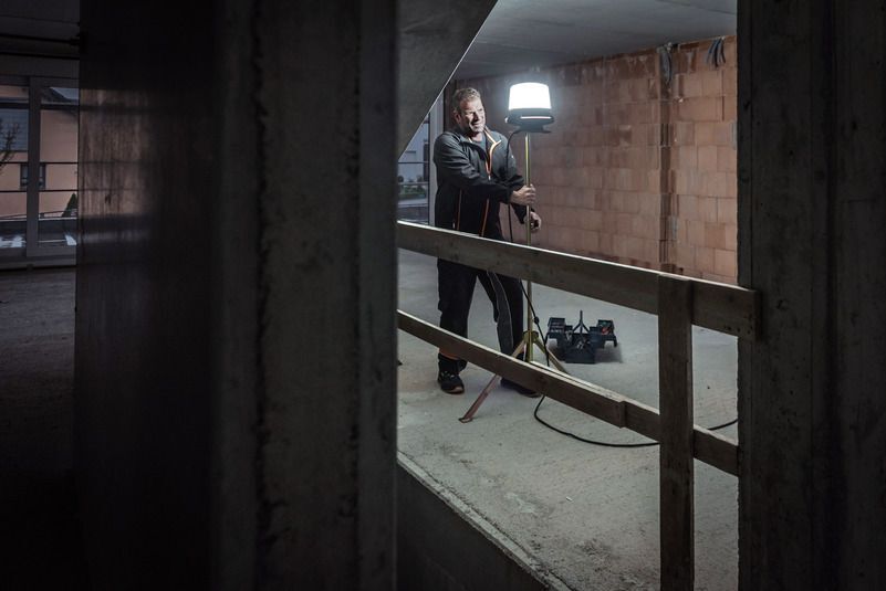 Brennenstuhl Profi Led Strahler ORUM 5050 M DE Professional Arbeitsleuchte Produktbild Brennenstuhl Profi Led Strahler ORUM 5050 M DE Professional Arbeitsleuchte bild 12