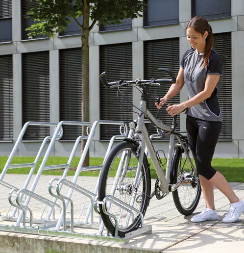 Fahrradständer und Aussenanlagen