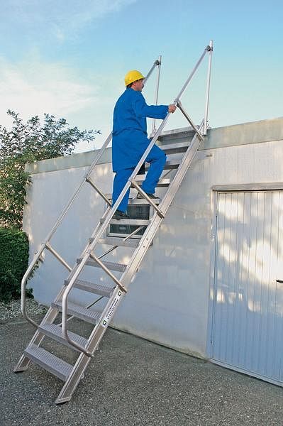 Günzburger Aluminium Treppe 60 Grad mit 13 Stufen 800 mm breit Produktbild Günzburger Aluminium Treppe 60 Grad mit 13 Stufen 800 mm breit