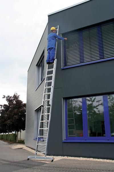 Günzburger Aluminium Schiebeleiter mit Nivello Traverse 2 x 6 Sprossen Produktbild Günzburger Aluminium Schiebeleiter mit Nivello Traverse 2 x 6 Sprossen