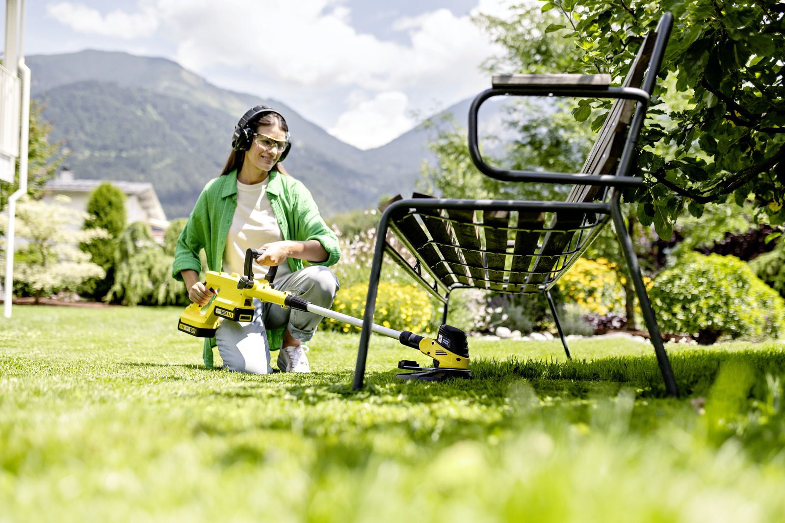 Kärcher Akku Rasenmäher LTR 3-18 Dual Battery Set 36 V Motor Produktbild Kärcher Akku Rasenmäher LTR 3-18 Dual Battery Set 36 V Motor bild 5