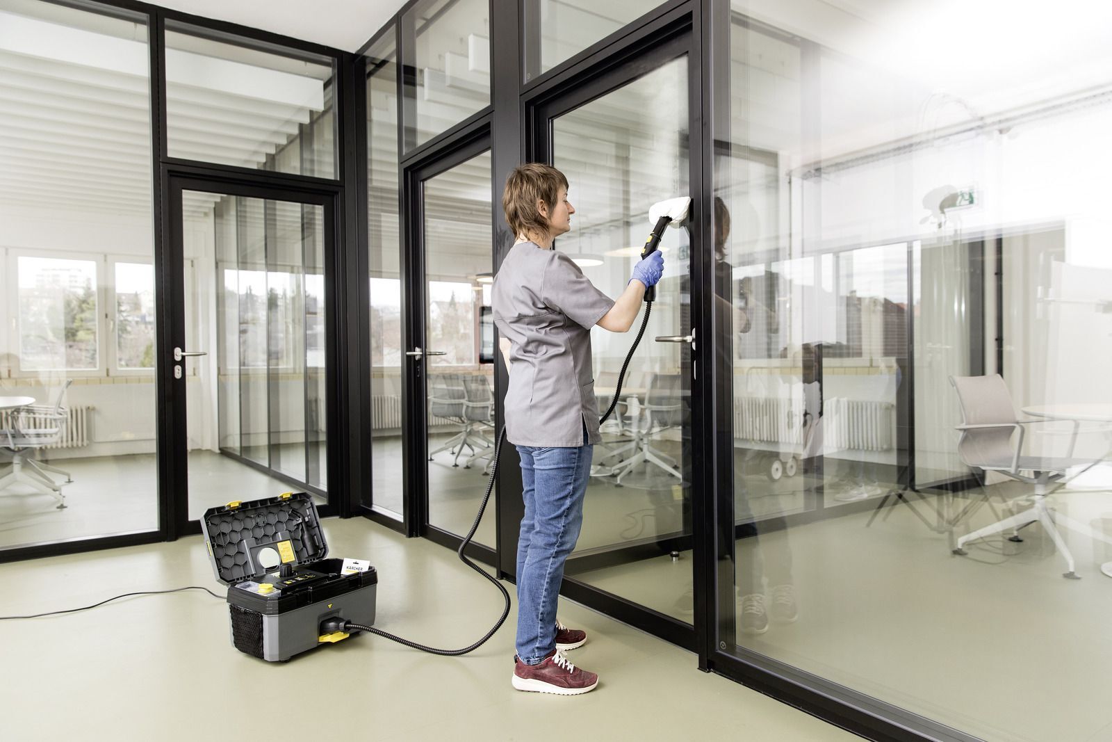 Kärcher Dampfreiniger SG 4/2 Classic - Beispiel  Produktbild Kärcher Dampfreiniger SG 4/2 Classic - Beispiel  bild 8