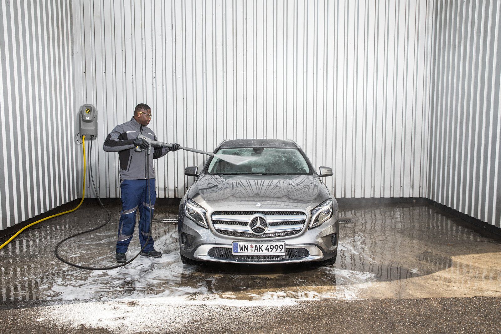 Kärcher Hochdruckreiniger HD 6/15 M St Professional Beispiel Produktbild Kärcher Hochdruckreiniger HD 6/15 M St Professional Beispiel bild 2