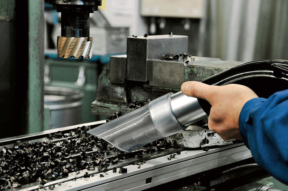 Kärcher Industriesauger IVR 60/30 SC M ACD - Anwendungsbild Produktbild Kärcher Industriesauger IVR 60/30 SC M ACD - Anwendungsbild bild 2