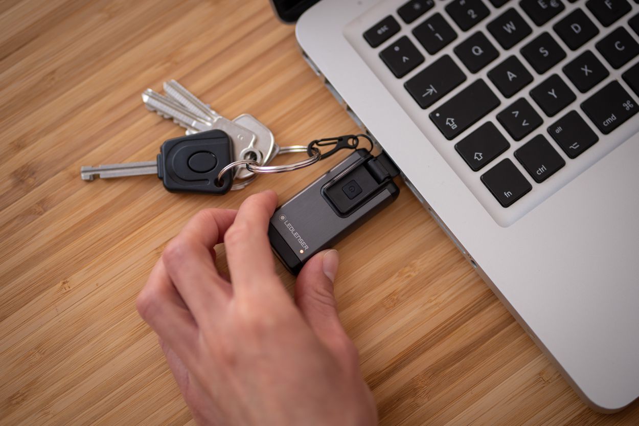 Ledlenser K6R LED Taschenlampe Schlüsselbundleuchte grau - Beispiel 5 Produktbild Ledlenser K6R LED Taschenlampe Schlüsselbundleuchte grau - Beispiel 5 bild 6