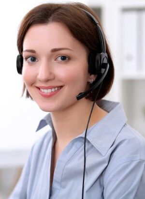 service mitarbeiterin service mitarbeiterin