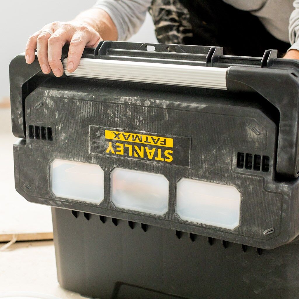 Stanley Werkzeugbox Werkzeugkoffer PRO Cantilever 26" - Anwendung Produktbild Stanley Werkzeugbox Werkzeugkoffer PRO Cantilever 26" - Anwendung bild 7