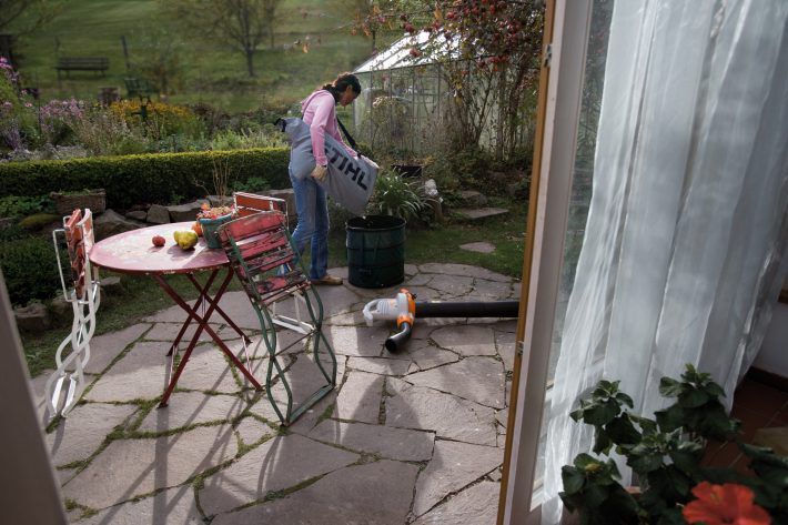 Stihl Saughäcksler Elektro SHE 71 - Beispiel Produktbild Stihl Saughäcksler Elektro SHE 71 - Beispiel bild 2