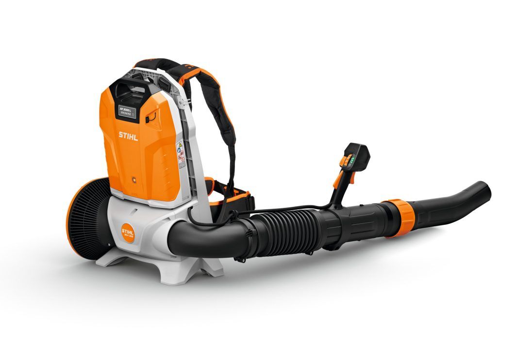 STIHL Akku Laubbläser BGA 300 ohne Akku und Ladegerät Produktbild STIHL Akku Laubbläser BGA 300 ohne Akku und Ladegerät