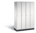 C+P Garderobenspind Intro 4 Abteile 1950 x 1220 x 490 mm auf hohem Sockel lichtgrau
