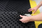 Coba Anti Ermüdungsmatte Fatigue Lock schwarz 50 x 50 cm mit Löcher