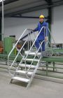 Günzburger Aluminium Überstieg stationär oder fahrbar 45 Grad mit 7 Stufen 1000 mm breit