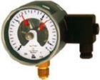 RIEGLER Kontaktmanometer G 1/2 radial unten Messbereich 0 bis 100,0 bar 100 mm