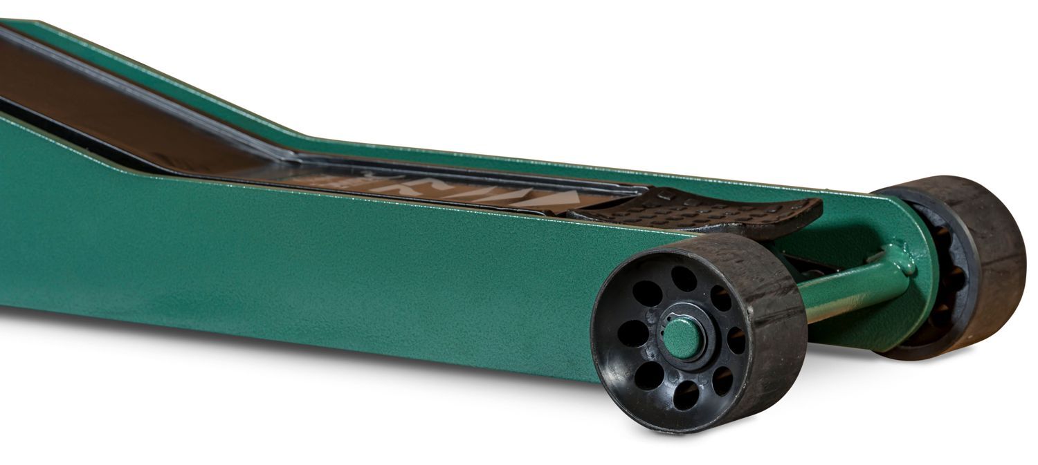 Detailaufnahme eines Rads des Compac Rangierhebers 1,4 t HC 77  bild 7