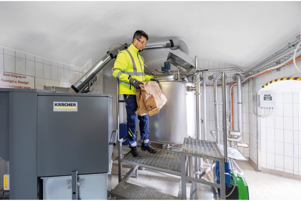 Produktbild ID 130/22 mit Absaugarm bild 2