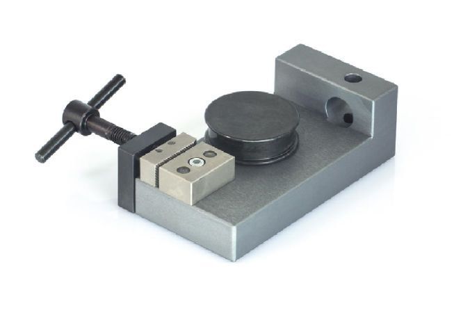 Sauter Seil- und Fadenspannklemme bis 5 kN inkl. Backen mit Pyramidengrip Produktbild Sauter Seil- und Fadenspannklemme bis 5 kN inkl. Backen mit Pyramidengrip