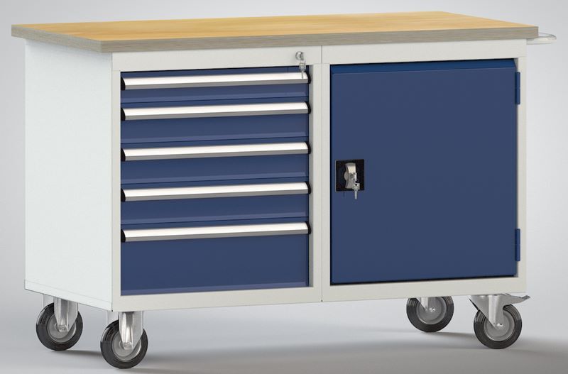 Produktbild KLW Fahrbare Werkbank mit Arbeitsplatte 30 mm 1200 x 700 x 840 mm