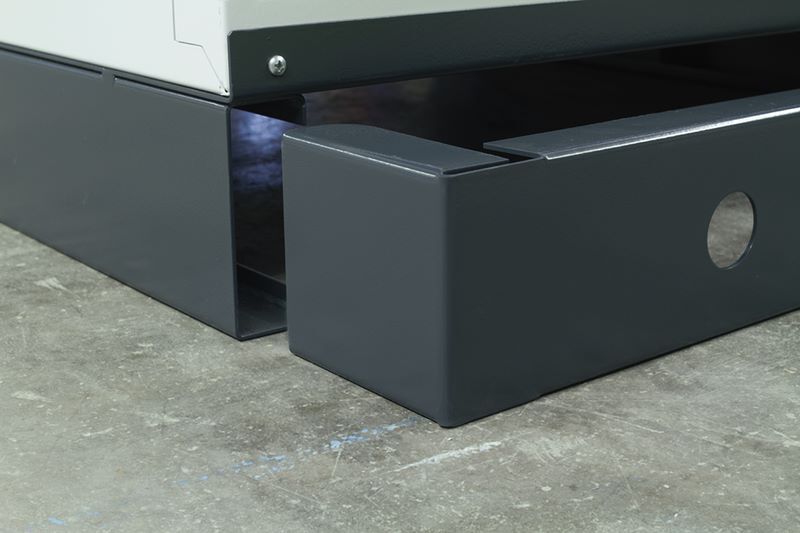 KLW Hubwagensockel mit Trägerblech Breite 800 mm Produktbild KLW Hubwagensockel mit Trägerblech Breite 800 mm