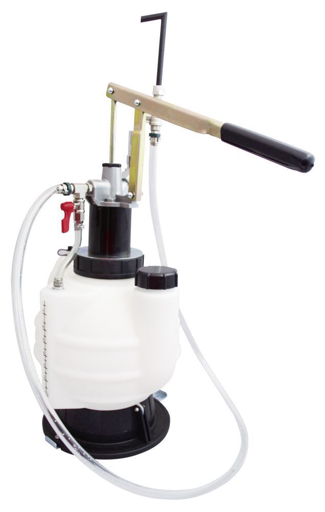 KRAFTWERK Öl Einfüllgerät 7.5 l Set mit 8 Adaptern Produktbild KRAFTWERK Öl Einfüllgerät 7.5 l Set mit 8 Adaptern