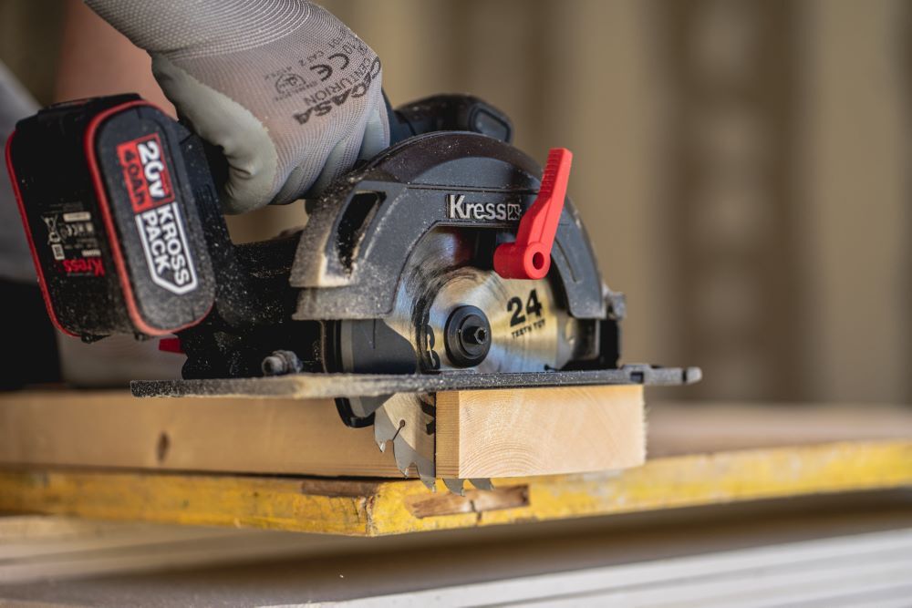 KUE12.9 20V Akku-Handkreissäge 165 mm color box Produktbild KUE12.9 20V Akku-Handkreissäge 165 mm color box bild 3