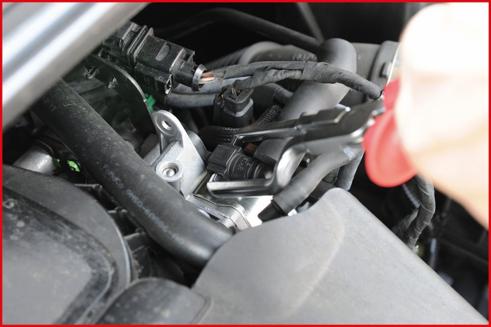 KS TOOLS Kraftstoffleitungszange Ø 0-105 mm KS TOOLS Kraftstoffleitungszange Ø 0-105 mm