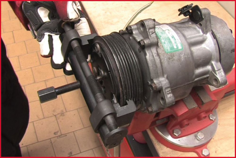 KS Tools Universal-Rillen-Riemenscheiben-Abzieher Ø 40-165 mm Produktbild KS Tools Universal-Rillen-Riemenscheiben-Abzieher Ø 40-165 mm bild 8