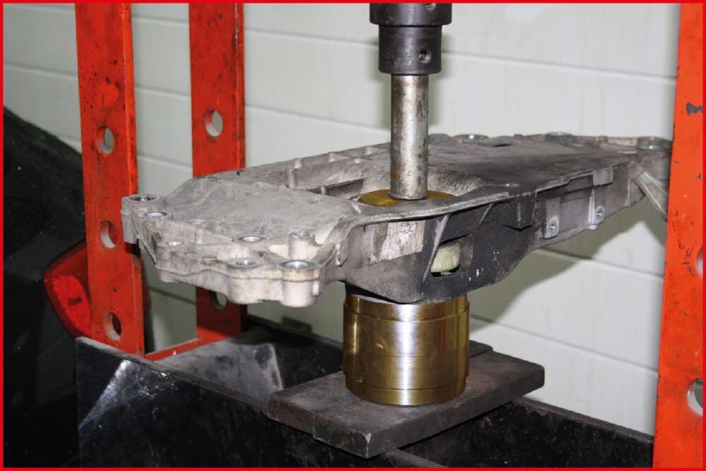 KS Tools Doppel Silentlager Satz für VAG 3 Teile Produktbild KS Tools Doppel Silentlager Satz für VAG 3 Teile bild 3