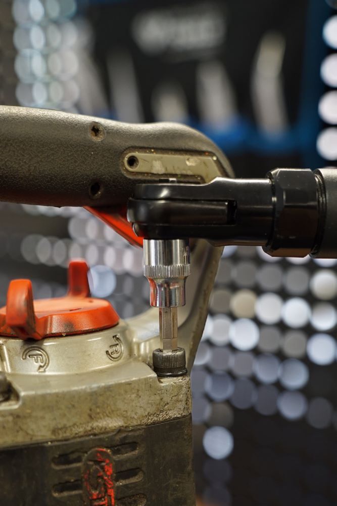 Brilliant Tools Druckluft Ratsche 1/2 Zoll 67 Nm Produktbild Brilliant Tools Druckluft Ratsche 1/2 Zoll 67 Nm bild 5