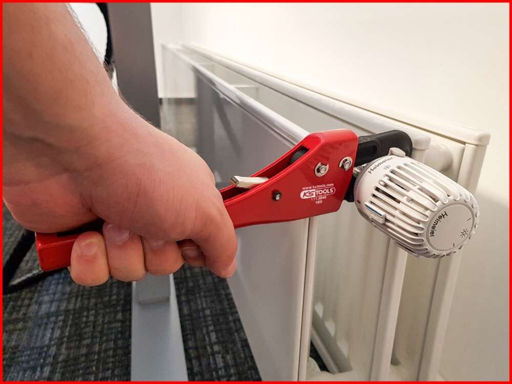 KS Tools Einhand Ratschen Rohrzange mit verstellbarem Kopf KS Tools Einhand Ratschen Rohrzange mit verstellbarem Kopf