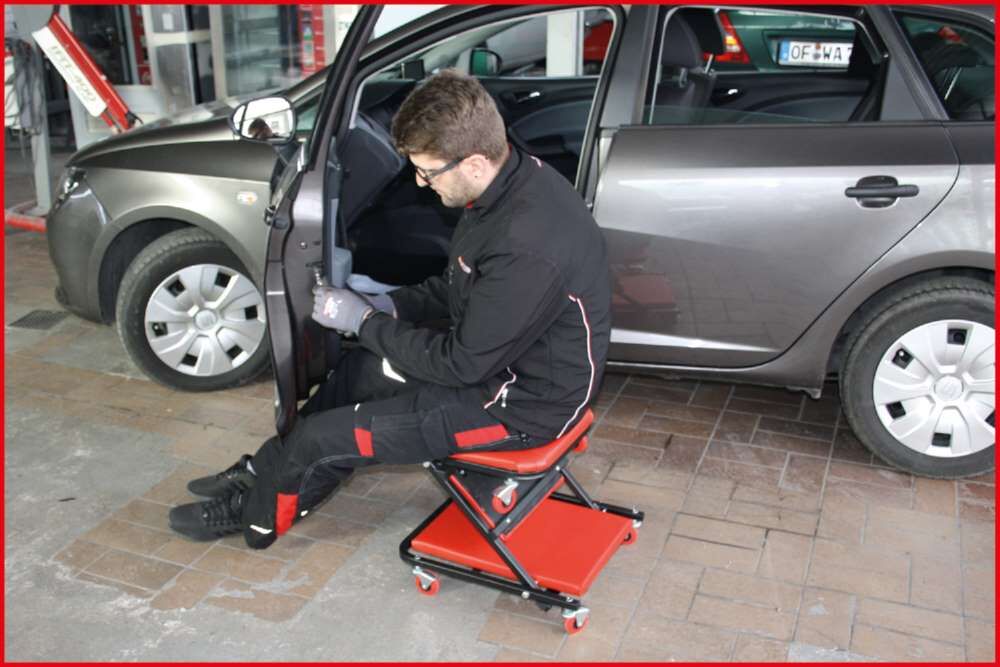 KS Tools Fahrbare Liege und Klappsitz 1040x490mm Produktbild KS Tools Fahrbare Liege und Klappsitz 1040x490mm bild 4