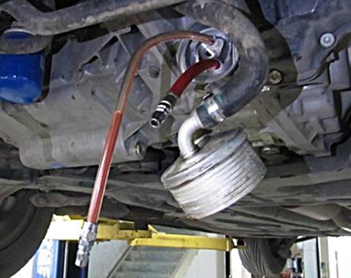 Brilliant Tools Getriebespülgerät für Automatikgetriebe inklusive Adaptersatz 35 teilig Produktbild Brilliant Tools Getriebespülgerät für Automatikgetriebe inklusive Adaptersatz 35 teilig bild 8